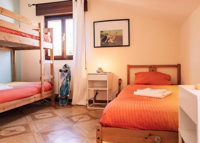 Hostel Liquid Surfhouse *