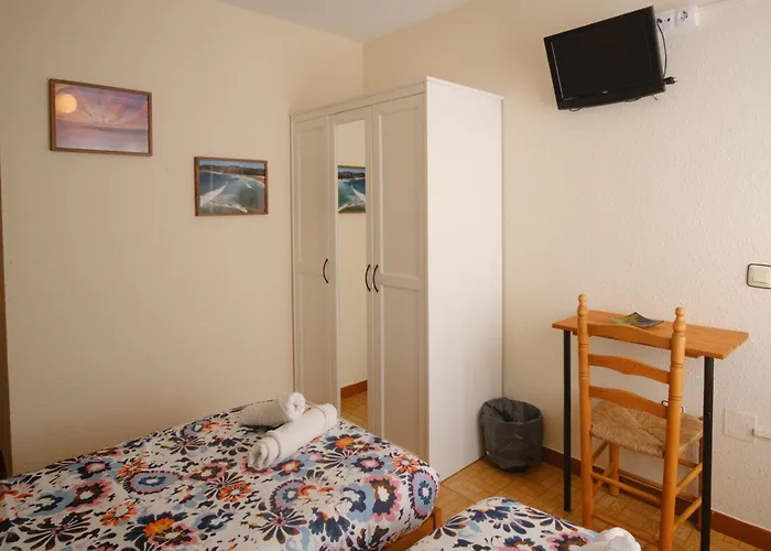 Liquid Surfhouse Langre (Cantabria)