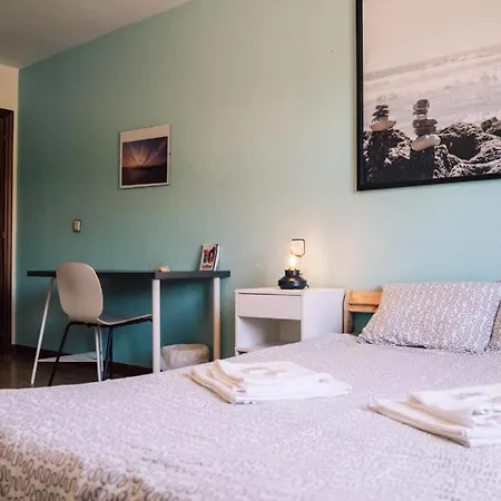 Hostal Liquid Surfhouse Langre (Cantabria)