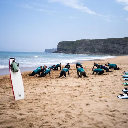 Hostal Liquid Surfhouse Langre (Cantabria)