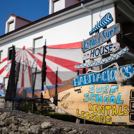 Liquid Surfhouse * Langre (Cantabria)