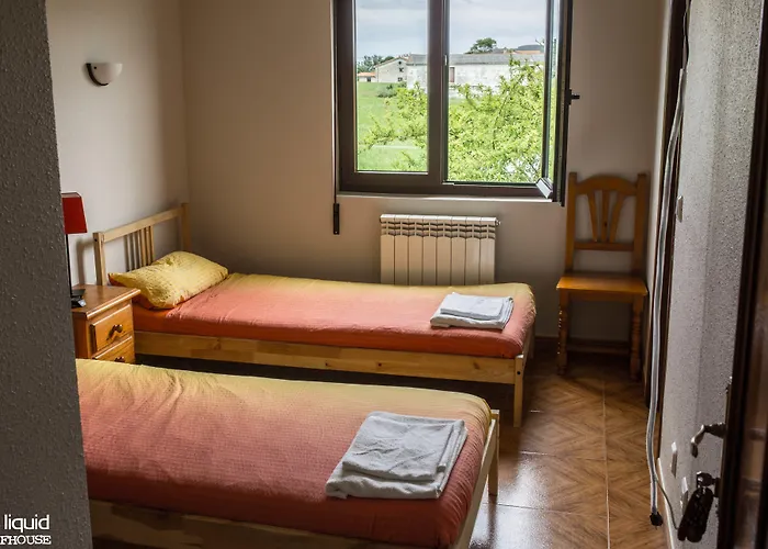 Liquid Surfhouse * Langre (Cantabria)